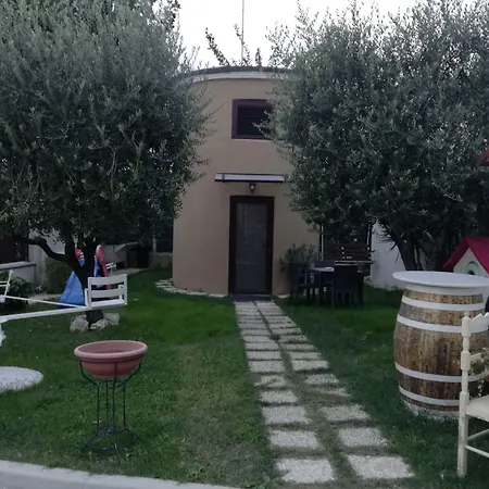 Casa Gioia Konukevi 3*