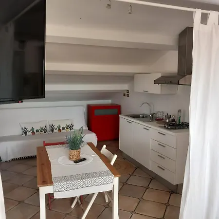 Casa Gioia 3*